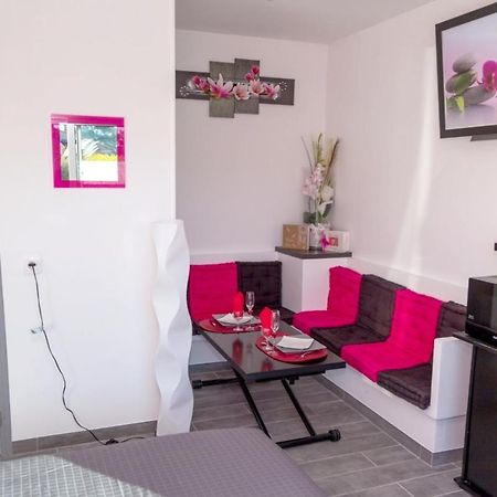 Appartement Elegant Avec Piscine Privee A Plan D'Aups Sainte Baume 55 M² Dış mekan fotoğraf
